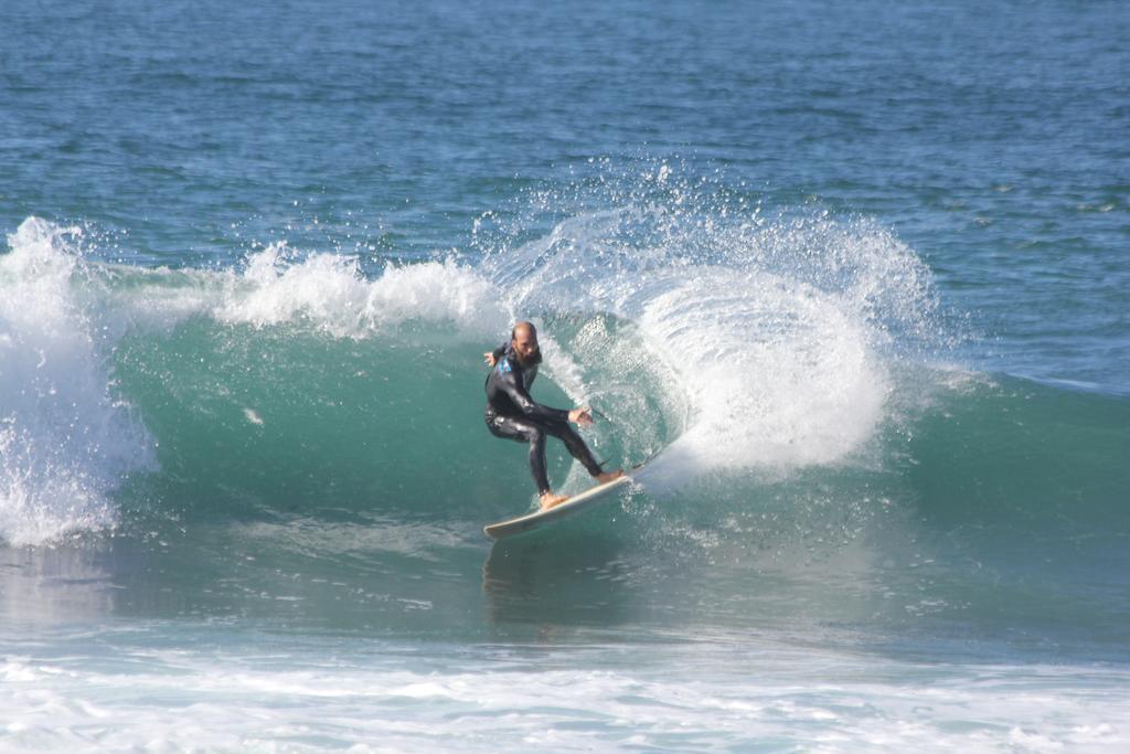 Chill In Ericeira Surf House Albergue Exterior foto