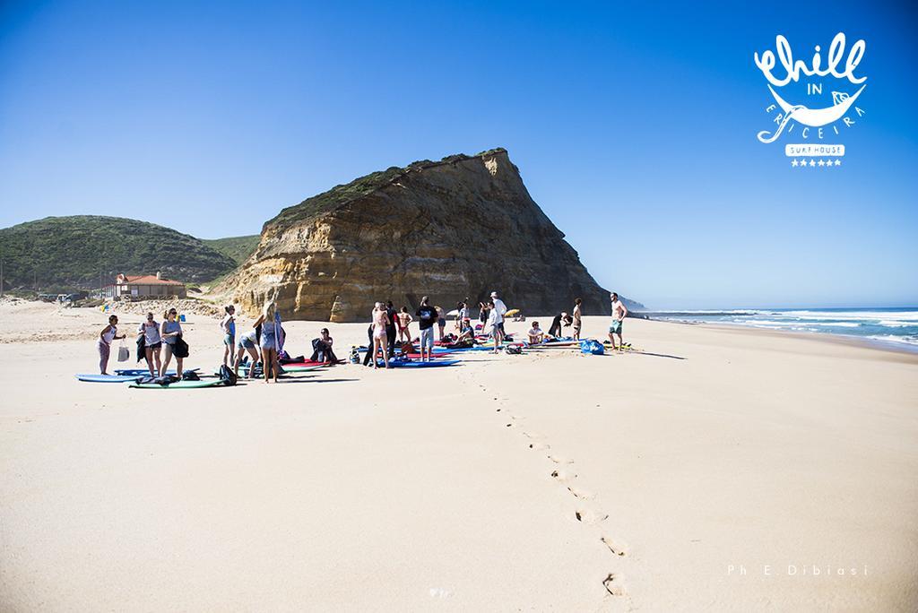 Chill In Ericeira Surf House Albergue Exterior foto